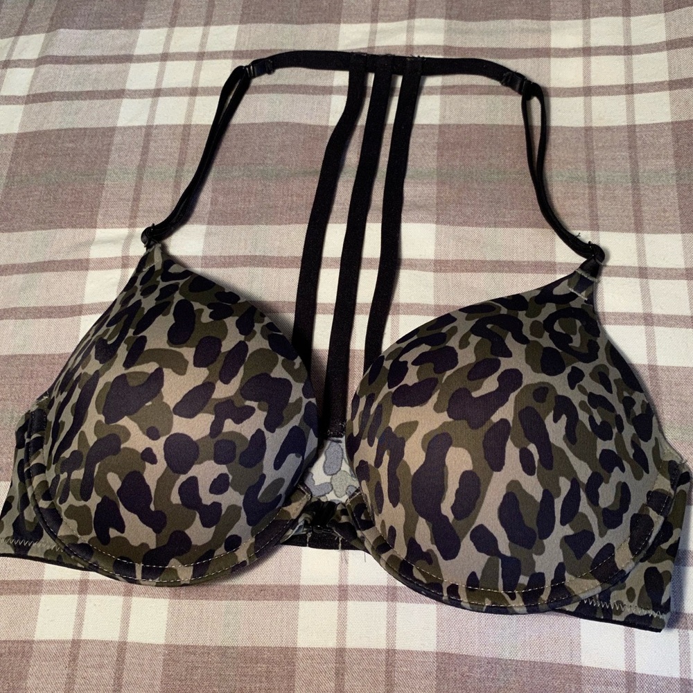 Victoria Secret Pink Padded Bra